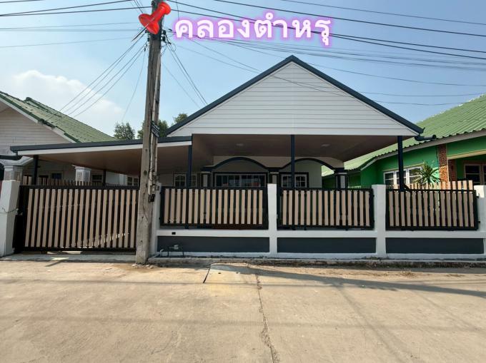 ขายบ้านเดี่ยว รีโนเวทสวยๆ ทำเล คลองตำหรุ หน้าอมตะนครชลบุรี ราคร 2.xx ล้าน