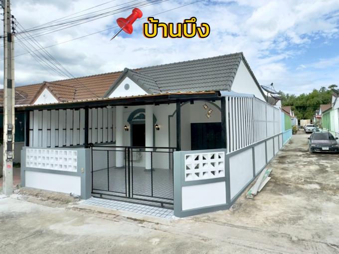 ขายทาวน์เฮาส์หลังริม หมู่บ้านพูนพิศ4 ทำเลบ้านบึง อยู่ใกล้กับโลตัสบ้านบึง ใกล้กับโรงพยาบาลบ้านบึง