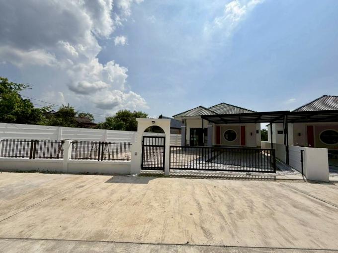 ขายบ้านเดี่ยว 2-3 ห้องนอน ทำเล สำนักบก